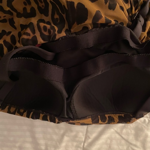 Lauren RALPH LAUREN Plus Size Cheetah Print Flyaway One Piece size 18W zebra - Picture 6 of 7